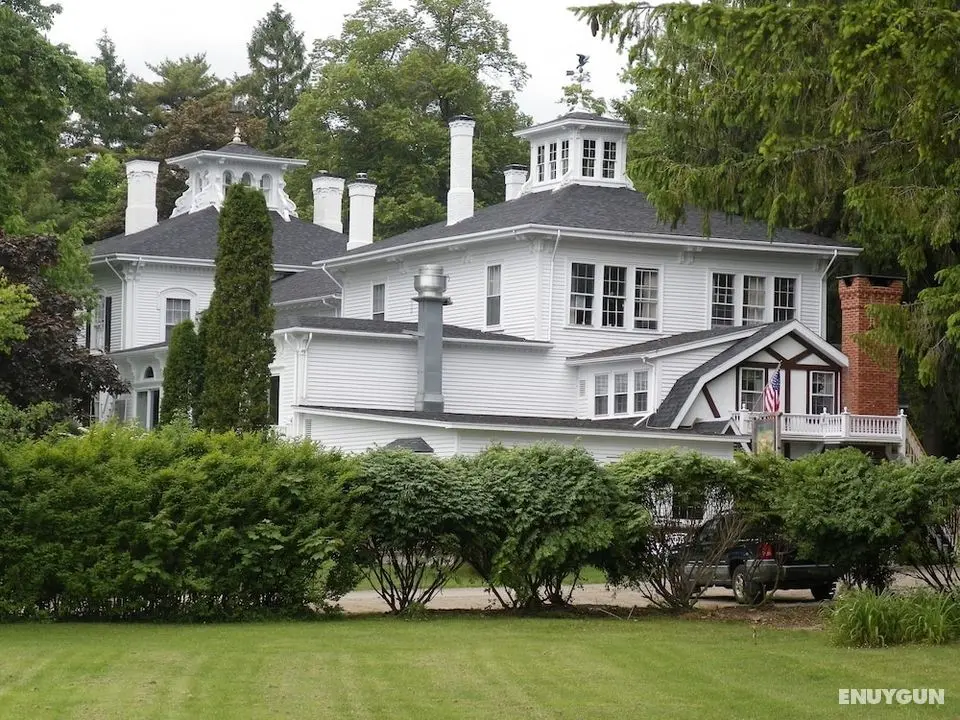 Homeport Inn and Tavern - Öne Çıkan Resim