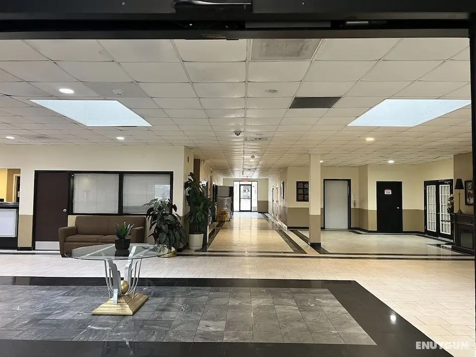 Homestay Inn and suites - Lobi