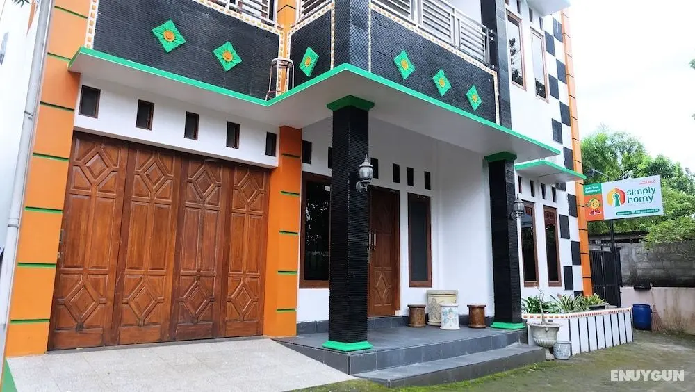 Homestay Jakal Dekat UGM dan Wisata by Simply Homy - Öne Çıkan Resim