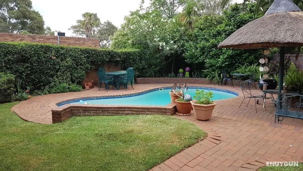 Homestead Lake Cottage - Havuz