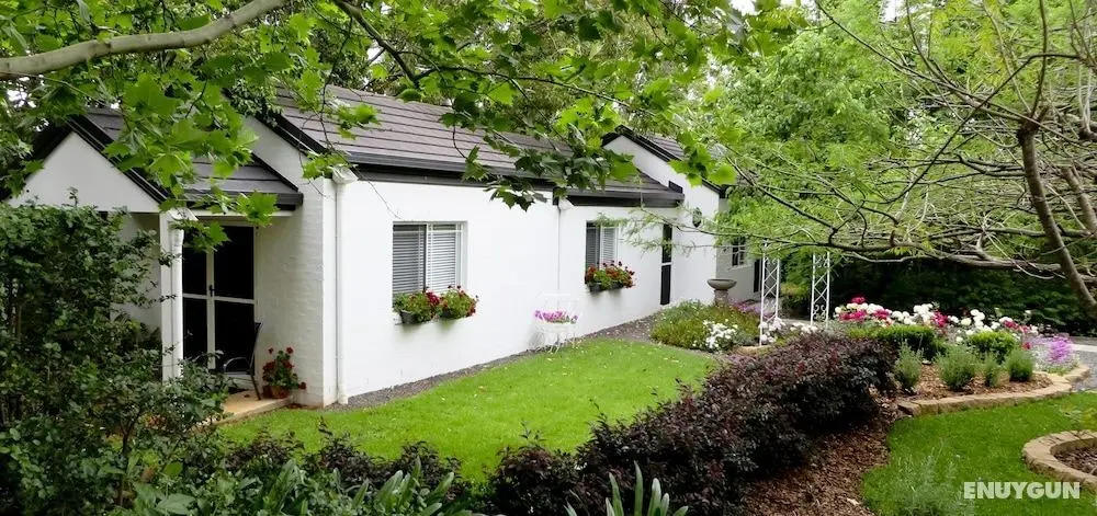 Homewood Cottages - Öne Çıkan Resim