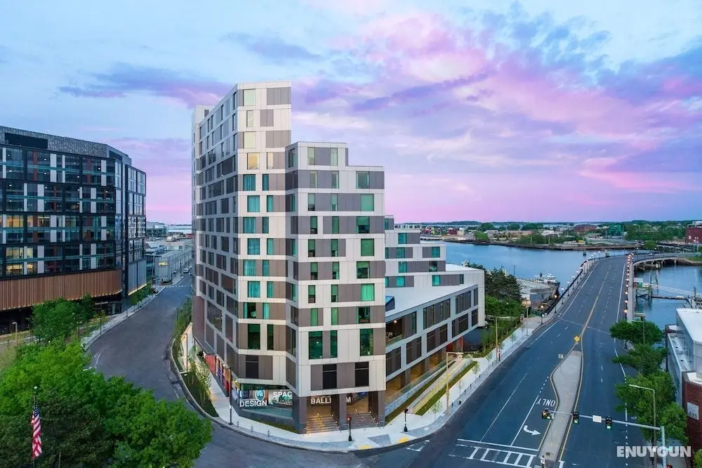 Homewood Suites by Hilton Boston Seaport District - Dış Mekan