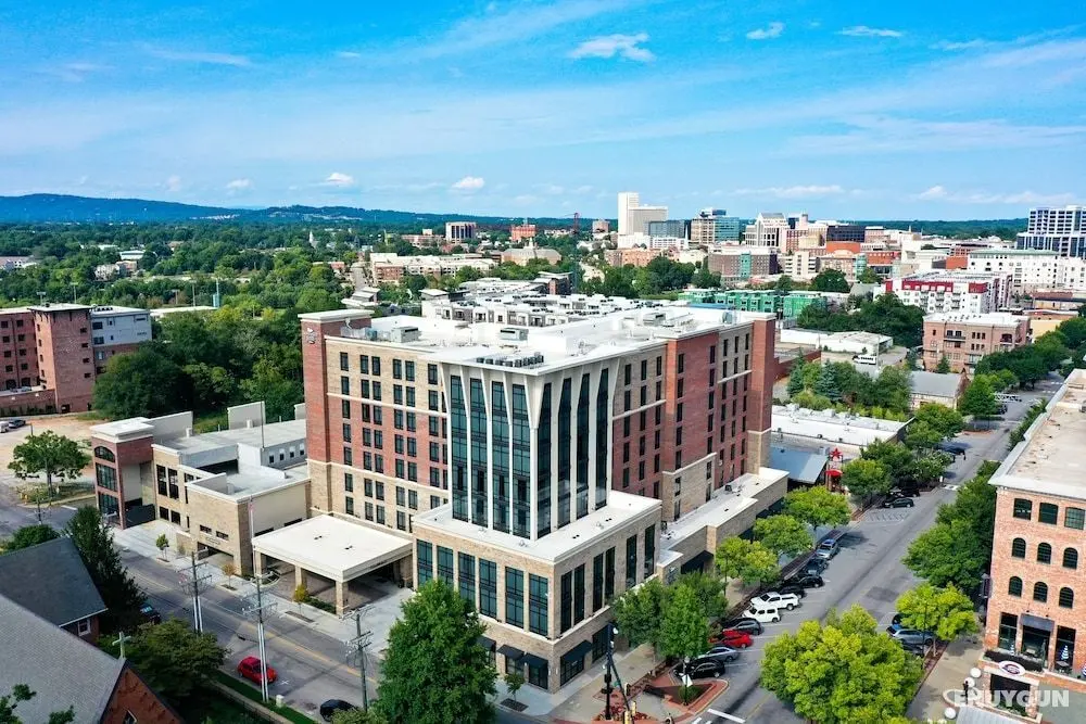 Homewood Suites by Hilton Greenville Downtown - Dış Mekan