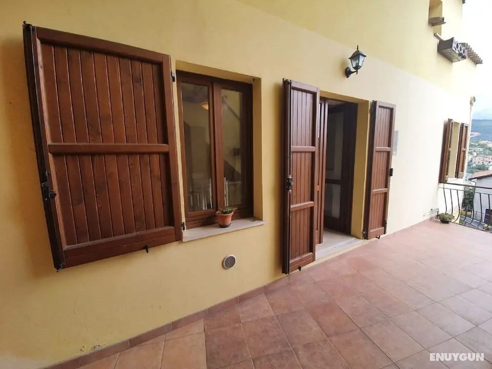Homey Apartment in Serle near Center - Lobi