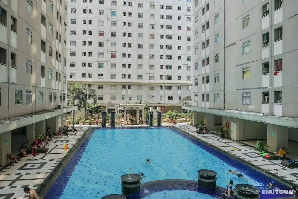 Homey Gading Nias Residence Apartment near Kelapa Gading - Havuz