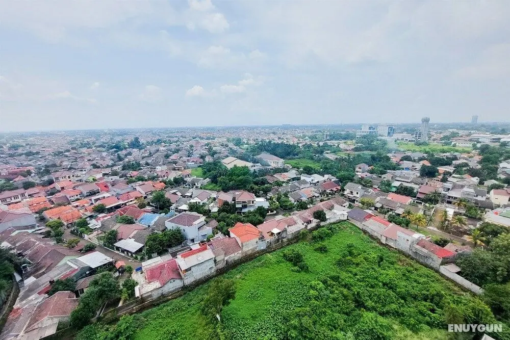 Homey And Simply Look Studio Room At Urbantown Serpong Apartment - Oda Manzaraları