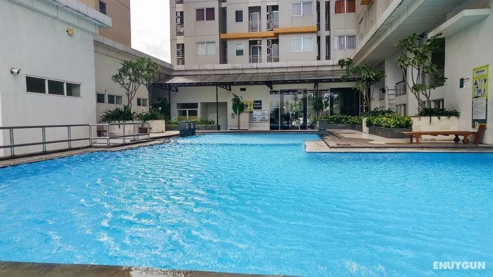 Homey Studio Pakubuwono Terrace Apartment - Havuz