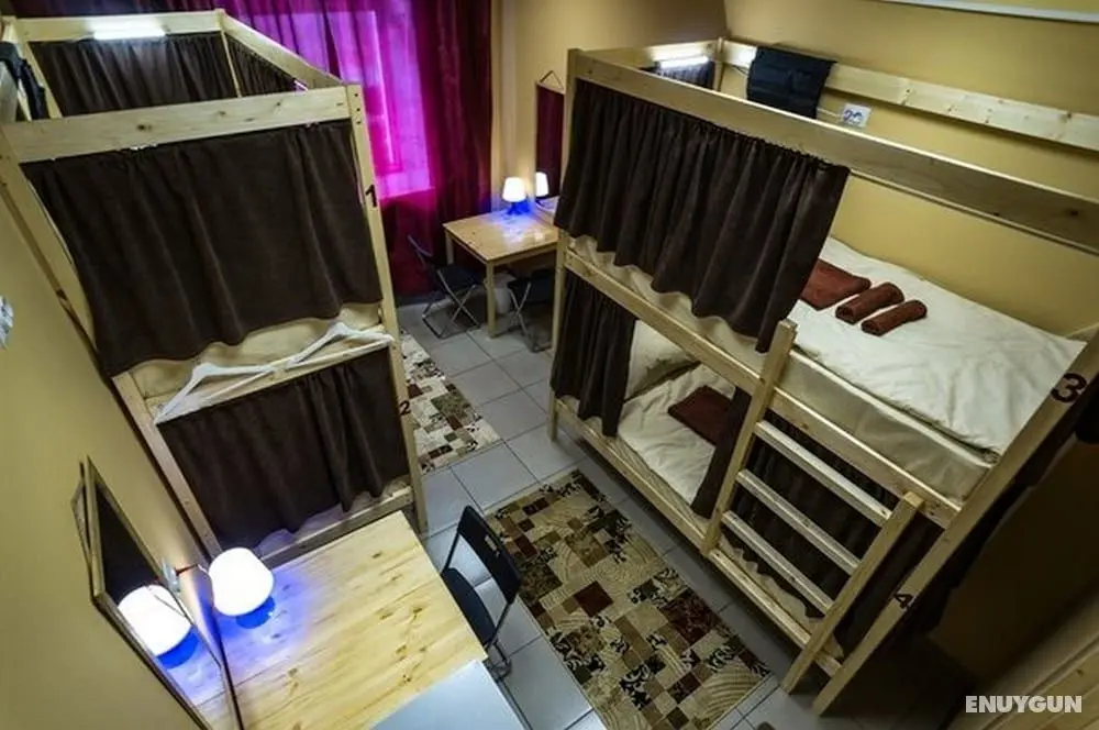 Honey Hostel - Öne Çıkan Resim
