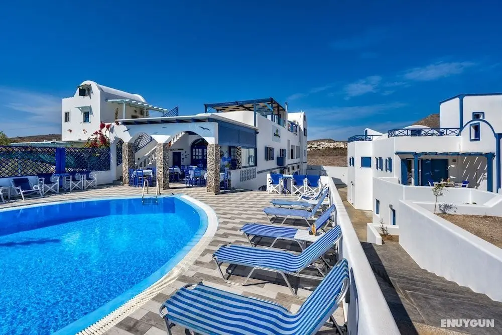 Honeymoon Beach Studios - Öne Çıkan Resim