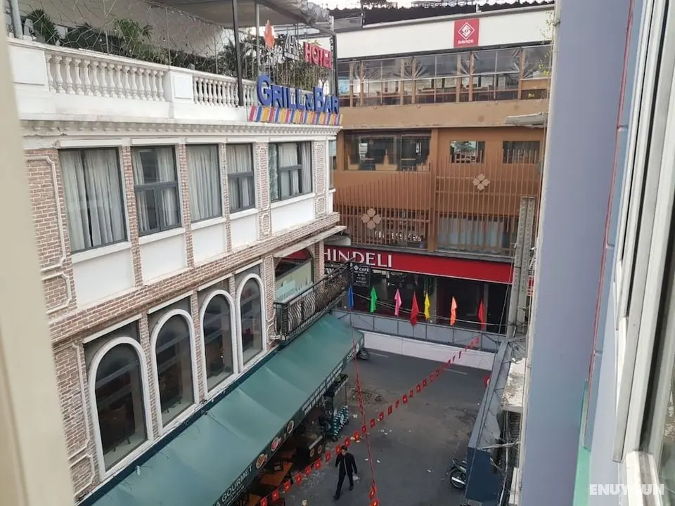 Hong Vinh Hotel - Konum Öne Çıkanlar