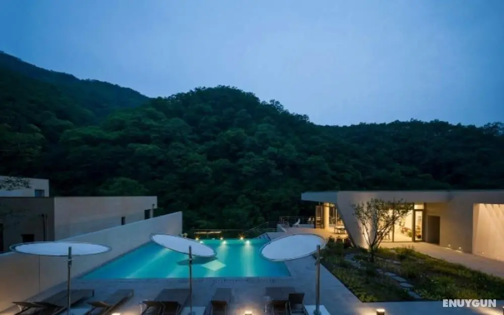 Hongcheon U Retreat Pool Villa - Misafir Tesisleri ve Hizmetleri