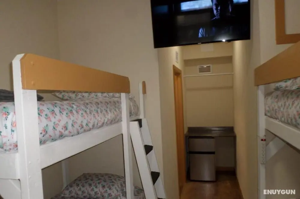 Hoosville Hostel - Öne Çıkan Resim