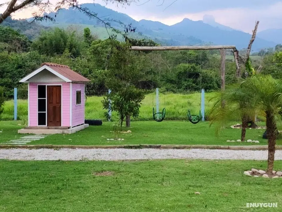 Hospedagem Bora Bora - Dış Mekanlar
