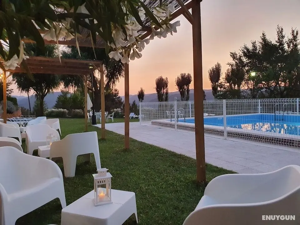 Hospedium Hotel Val de Pinares - Havuz