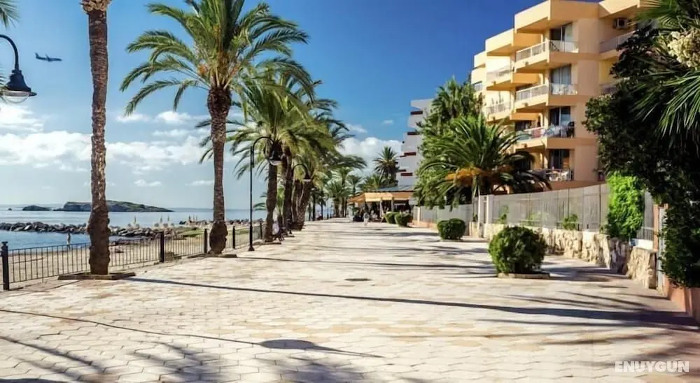 Hostal Costa Blanca - Dış Mekan