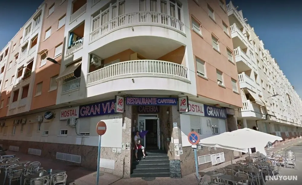 Hostal Gran Via Levante - Dış Mekan