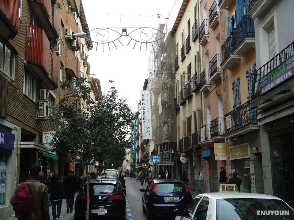 Hostal Hispano Gran Vía - Dış Mekan
