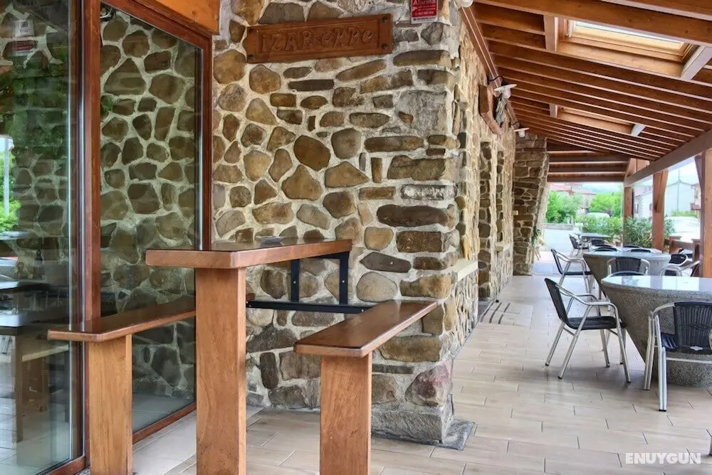 Hostal Izar-Ondo - Dış Mekan