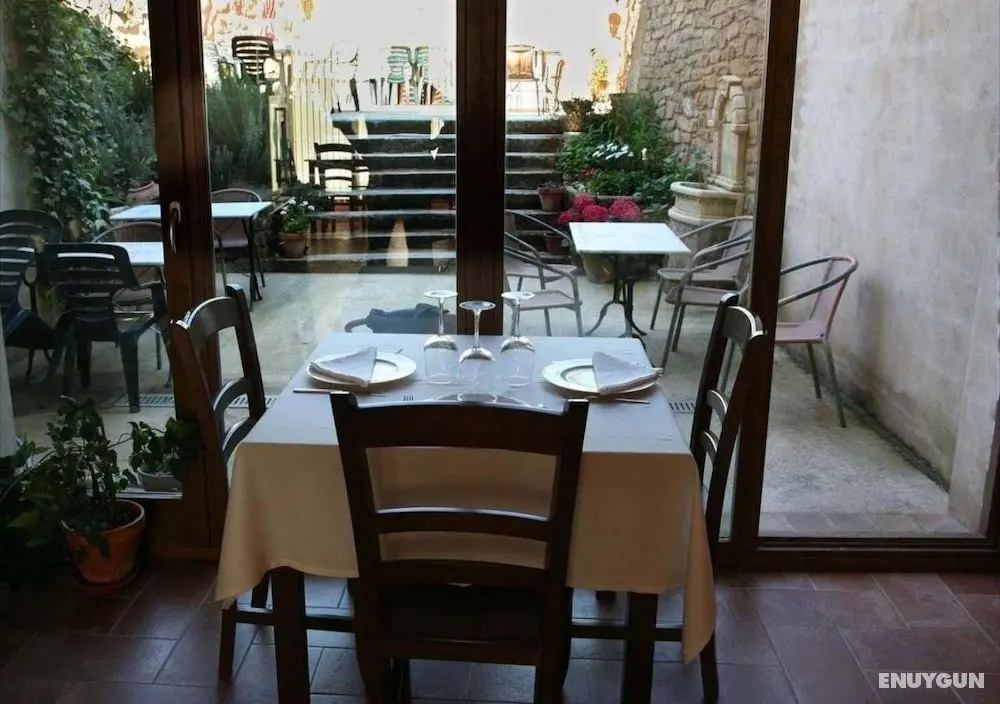 Hostal La Fuente - Öne Çıkan Resim