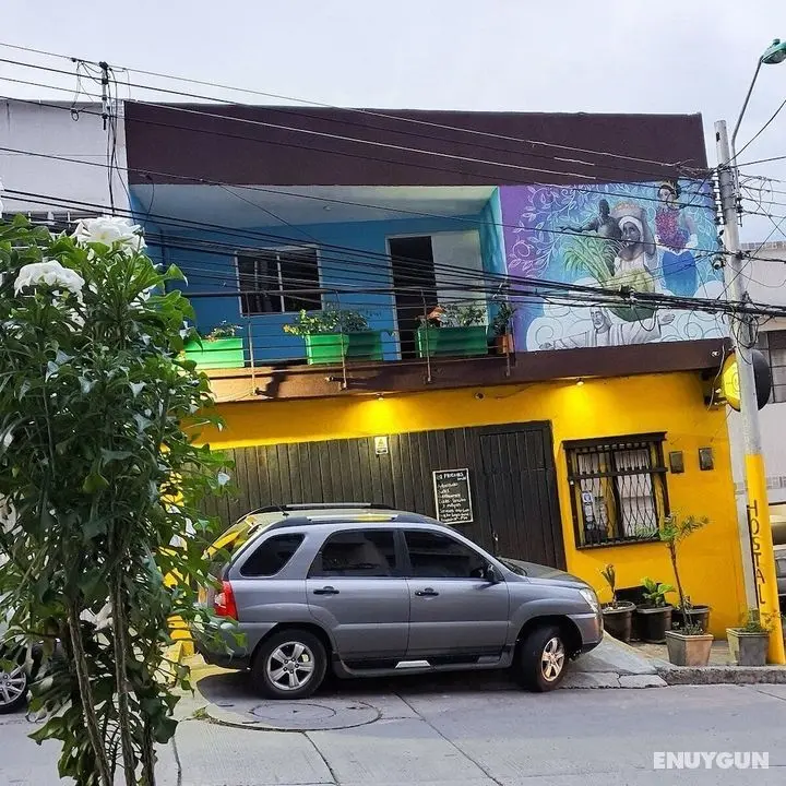 HOSTAL LA MERCEDES STREET - Öne Çıkan Resim