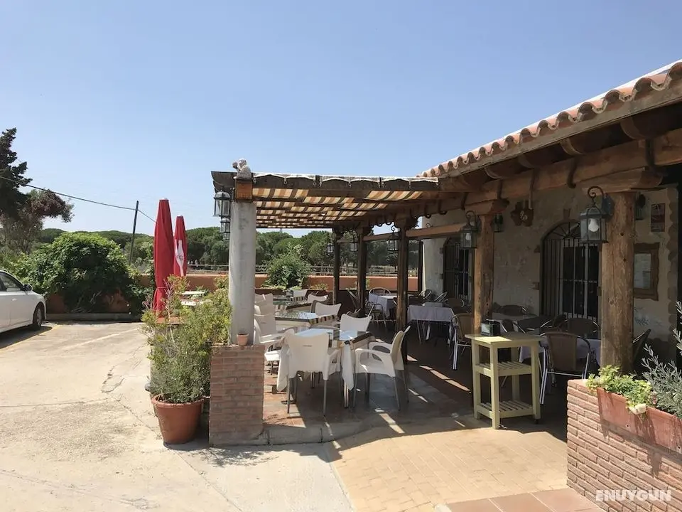 Hostal Restaurante El Mero - Yerinde Yemek