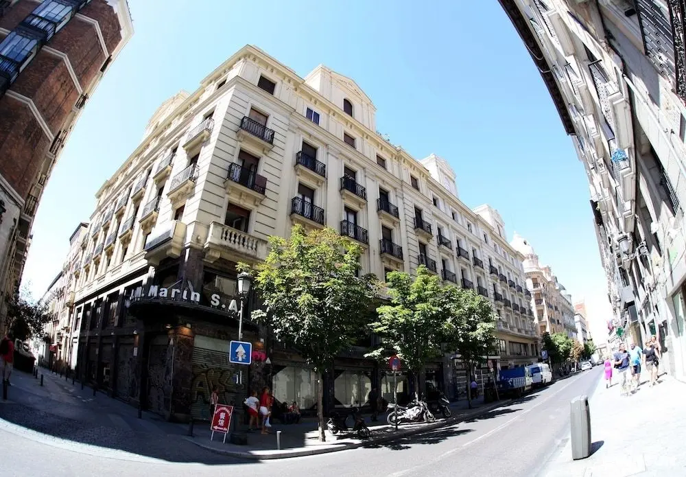 Hostal Sol Square Madrid - Öne Çıkan Resim