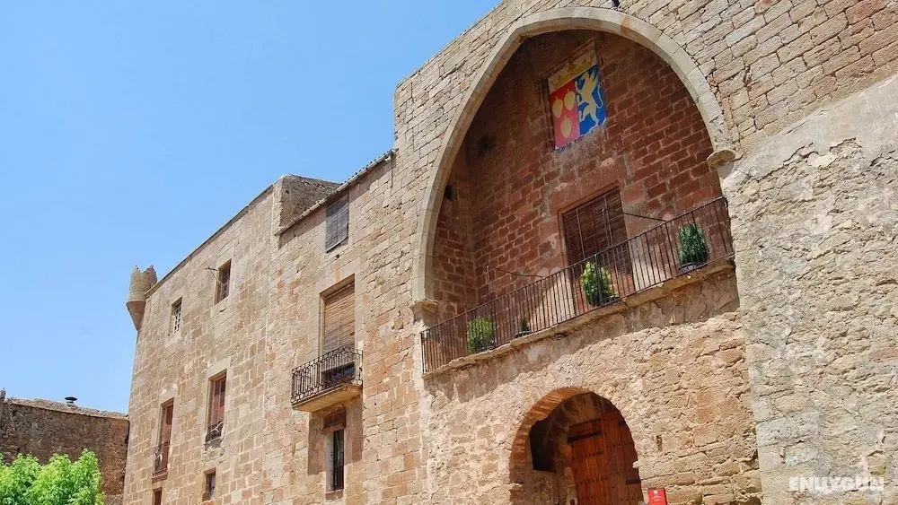 Hostal Universitat Cervera - İlgi Noktası