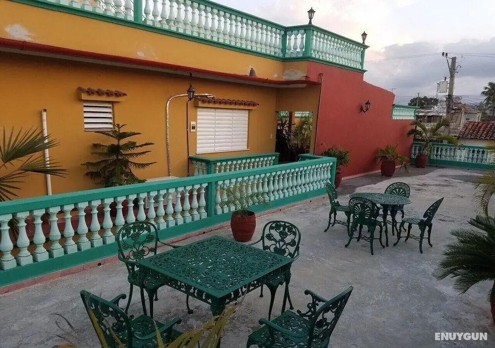 Hostal Valdrid SANCTI SPIRITUS - Öne Çıkan Resim