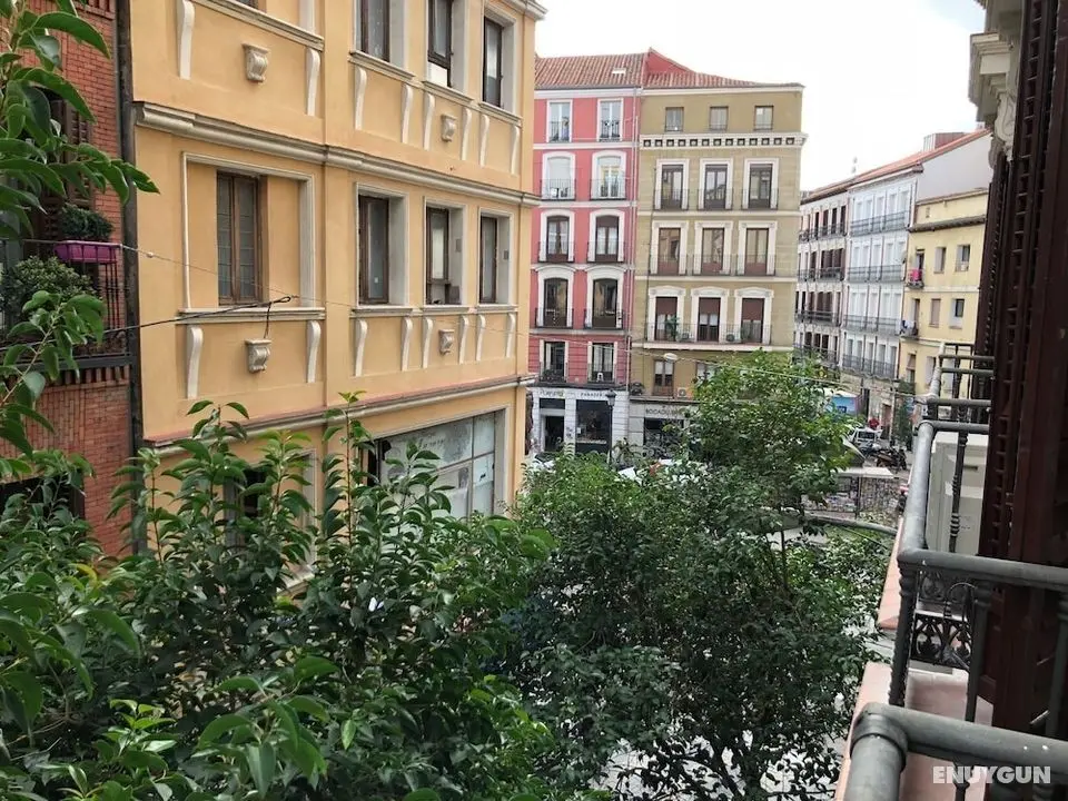 Hostalin Madrid Atocha - Oda Manzaraları
