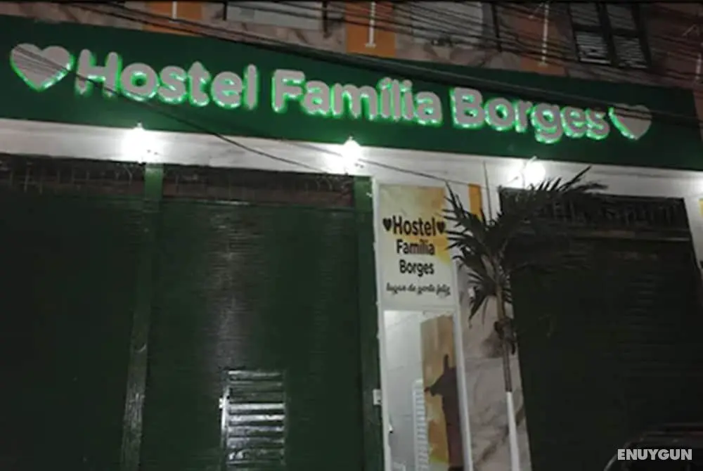 Hostel Familia Borges - Dış Mekan
