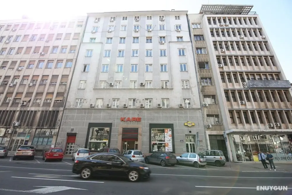 Hostel Fine Belgrade - Dış Mekan