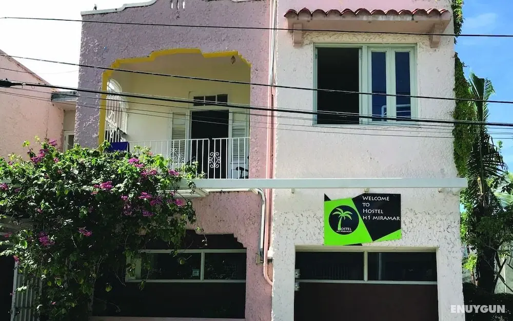 Hostel H1 Miramar - Dış Mekan