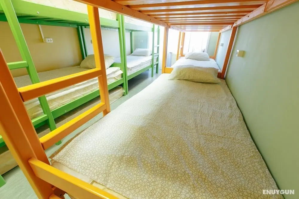 Hostel on Nakhimovsky Prospekt - Öne Çıkan Resim