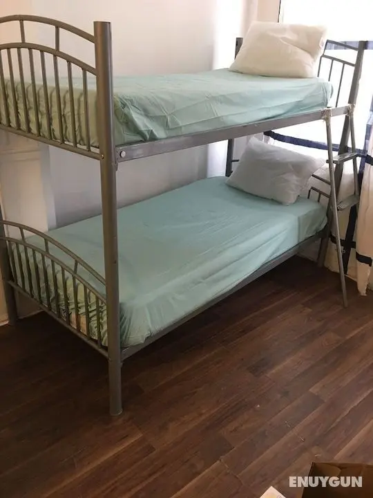 Hostel Ordnance - Öne Çıkan Resim