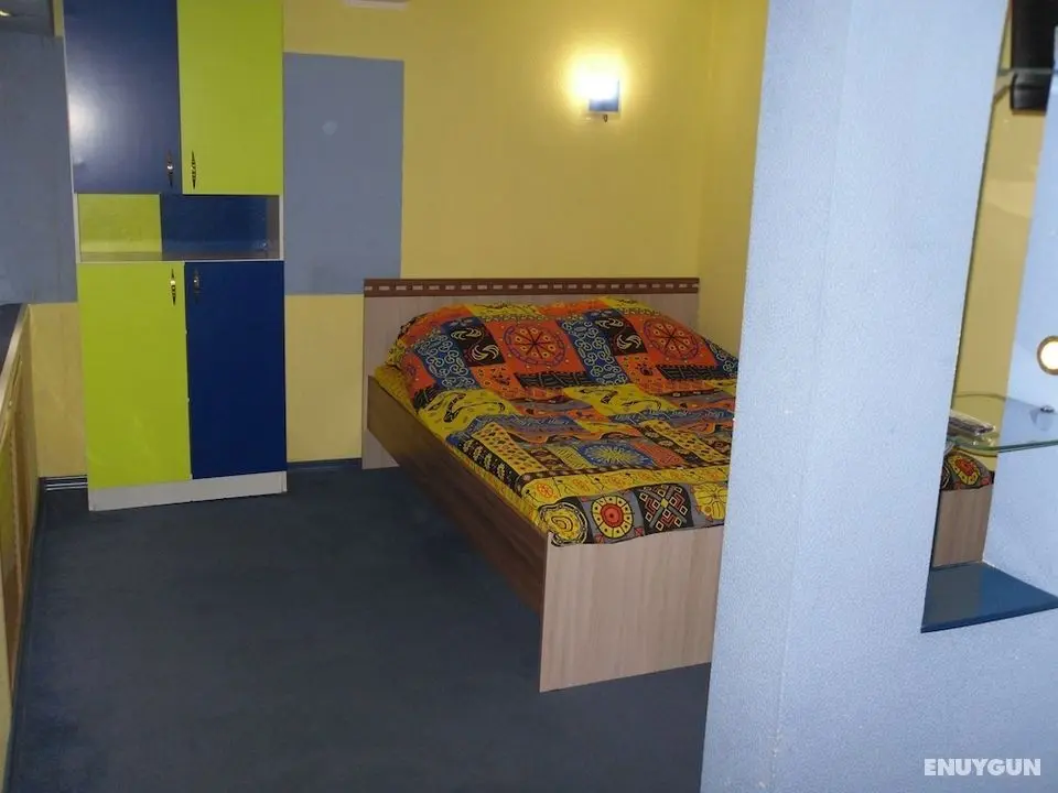 Hostel Profit - Öne Çıkan Resim