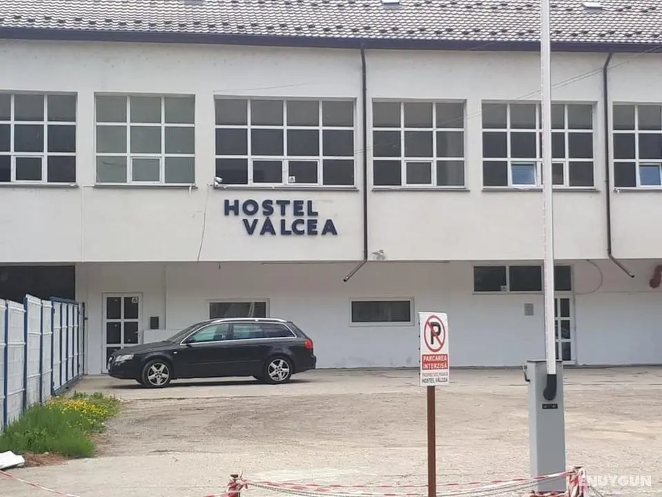 Hostel Valcea - Dış Mekan