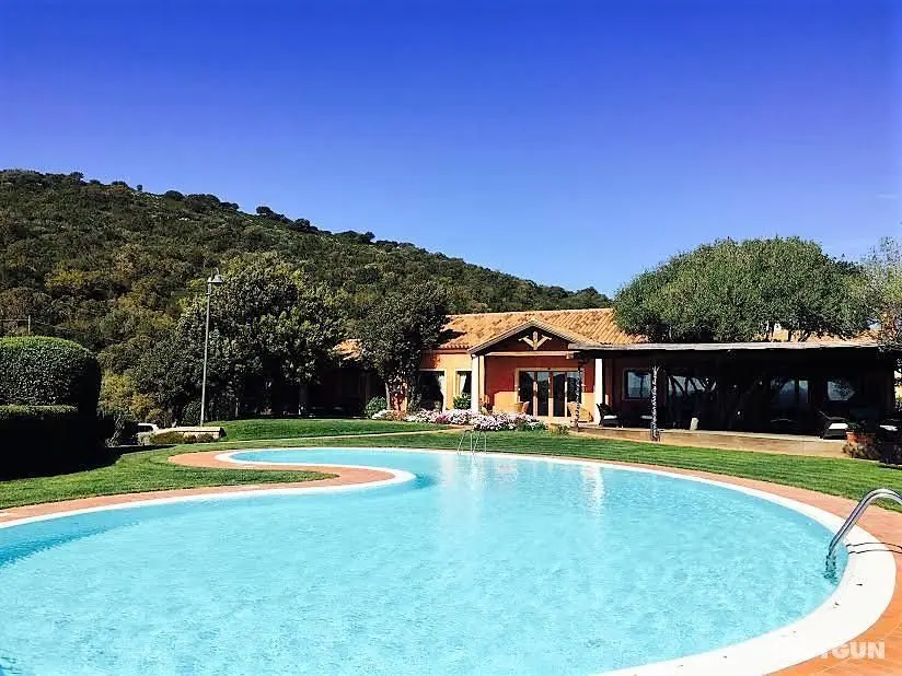 Hôtel Aldiola Country Resort, The Originals Relais - Genel