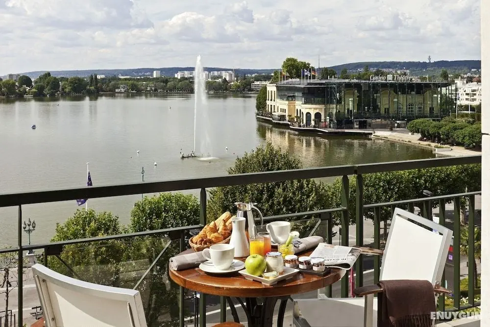 Hôtel Barrière l'Hôtel du Lac - Öne Çıkan Resim