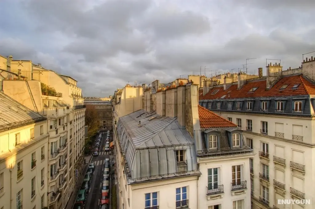 Hôtel Baudelaire Opéra - Genel