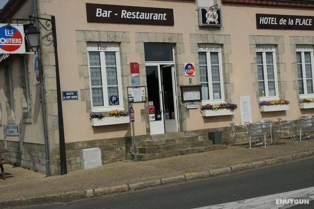 Hôtel de la place - Konum Öne Çıkanlar