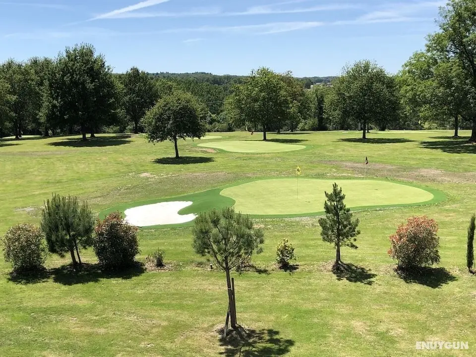 Hôtel et Restaurant Domaine de l'Orangerie - Golf