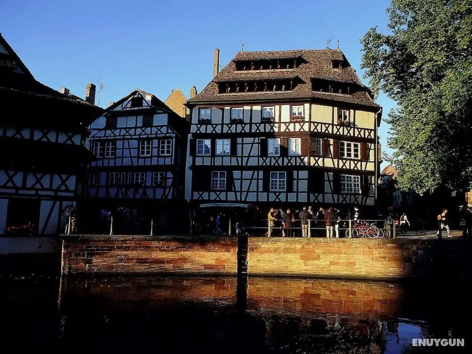 Hôtel ibis Strasbourg Centre Petite France - Dış Mekan