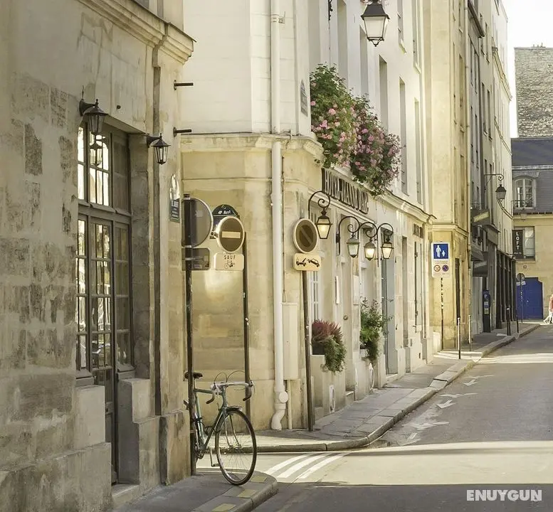 Hôtel Jeanne d'Arc Le Marais - Dış Mekan