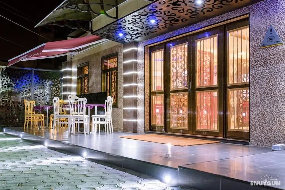 Hôtel La Principauté Douala Bonapriso - Dış Mekan