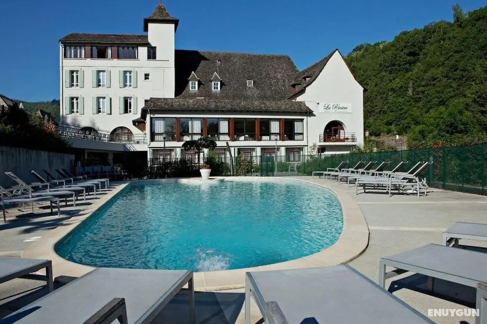 Hôtel La Rivière - Havuz