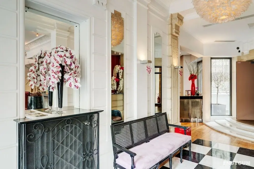 Hôtel Le 123 Elysées - Astotel - Lobi