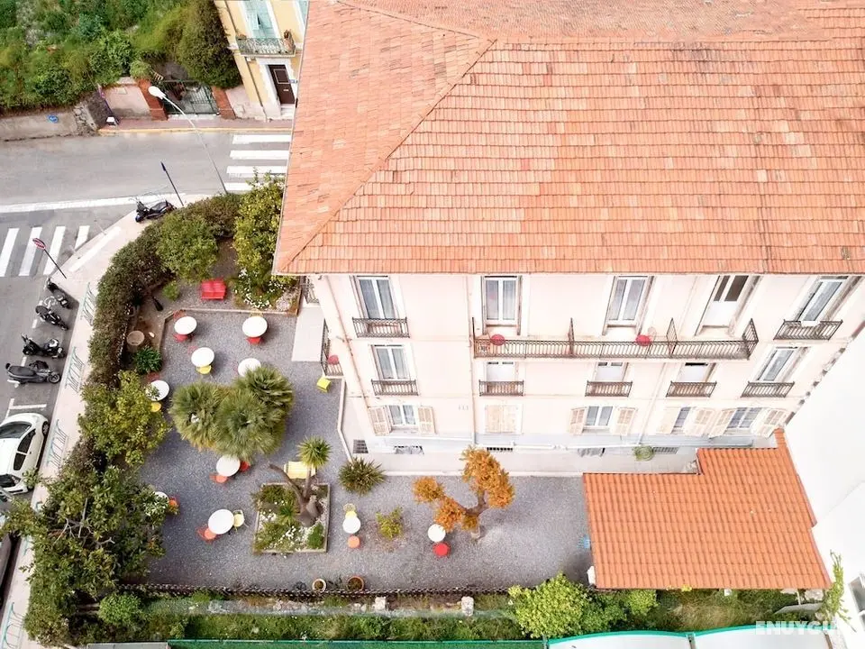 Hôtel Lemon - Dış Mekanlar