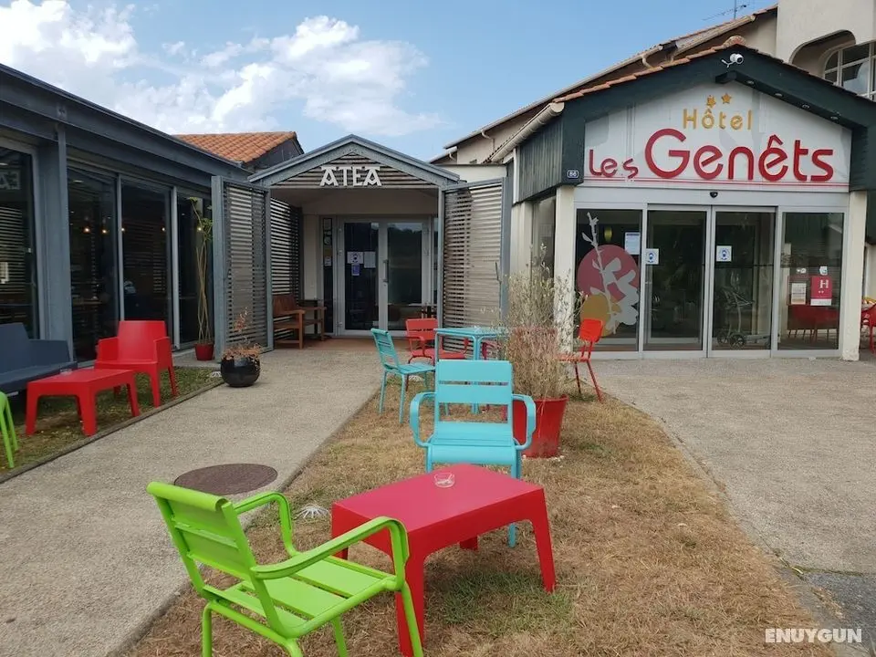Hôtel les Genêts - Dış Mekan