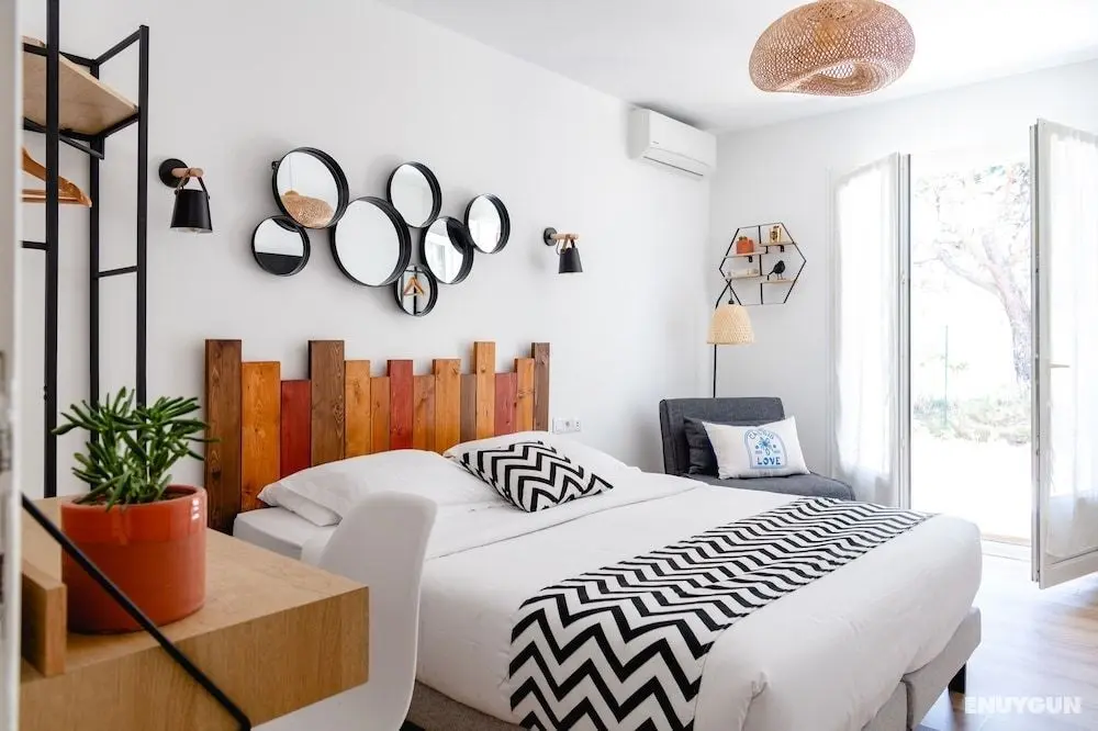Hôtel Les Volets Rouges - Cassis - Öne Çıkan Resim