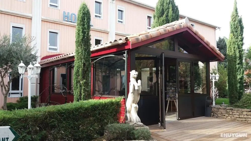 Hôtel Lou Mistralou - Lobi
